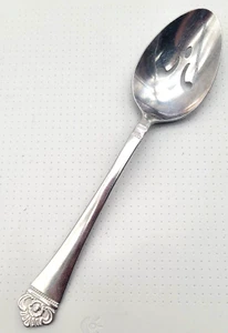 EKCO ETERNA CLASSIC CREST Cucchiaio da portata a fessura inox 8 1/4" - Foto 1 di 6