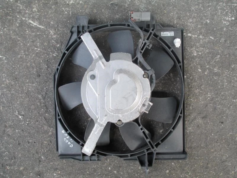 Radiator Fan Motor Fan Assembly Driver Left Fits 99-03 MAZDA PROTEGE 413445 - Image 1 of 4