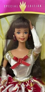 Fascinating 1995 Vintage Barbie Collectible, Evening Flame 15533, NEW NRFB - Picture 1 of 7
