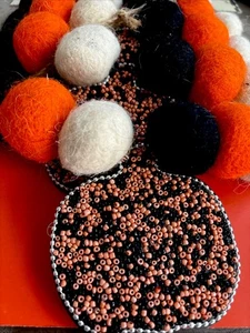Guirnalda Hallow Home calabaza negra naranja blanca 6 pies - Imagen 1 de 6