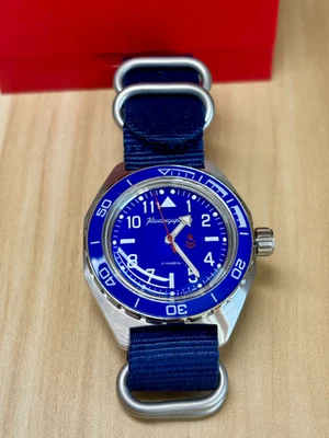 Reloj mecánico militar automático Vostok Komandirskie 650852-22 Foto 1 de 4