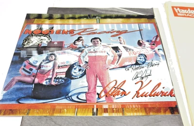 Guía de prensa NASCAR 1984 de Alan Kulwicki Hooter. ¡Muy raro!  Auto'd Pic! Foto 1 de 4