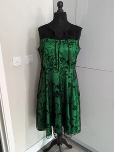 LINDY BOP Size 18 Frankie Jean Green Dress With Black Lace Overlay - Picture 1 of 8