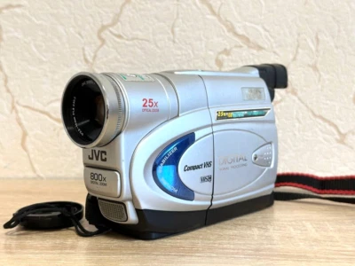 JVC GR-FX18E 25x Optical Zoom VHS Film Video Camera Camcorder Untested - Image 1 of 4