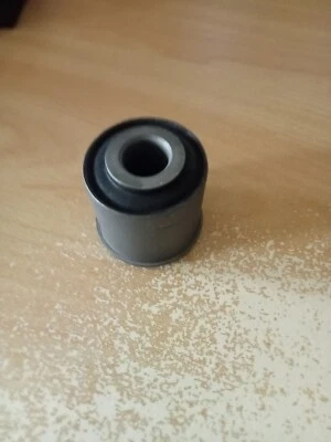 2 X Dodge Nitro/Jeep Liberty/Dodge Ram/Grand Cherokee Track Bar Bushes - Image 1 of 4