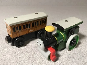 THOMAS TRAIN WOODEN WOOD Lot Annie George - Picture 1 of 5