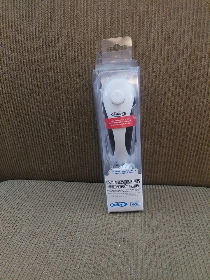 Intec Nintendo Wii Nunchuck Navigation Controller - White/Black - Image 1 of 4