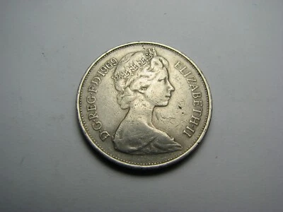 1969 Great Britain **  New 10 Pence - Image 1 of 4