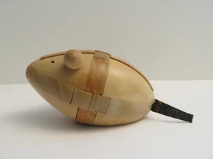 VINTAGE 3D WOOD PUZZLE MOUSE WOODEN PIECES JAPAN XLNT!!! - Picture 1 of 8