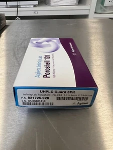 InfinityLab Poroshell HPH-C18, 2,1 mm, 2,7 μm UHPLC-Schutz, 3er-Pack 821725-928 - Bild 1 von 3