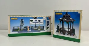 LEMAX Winter Gazebo & Plaza System Village Accessories Christmas Landscape - Picture 1 of 5