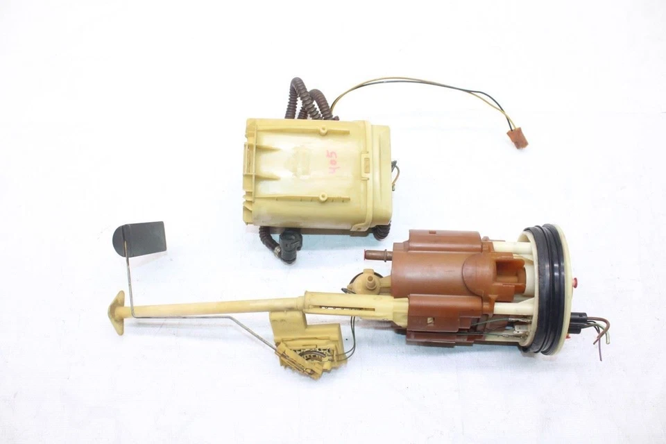 Porsche Boxster 986 Conv #405 2004 bomba de combustible con unidad de envío de emisor Foto 1 de 4