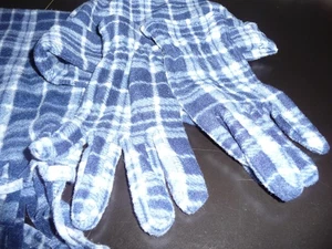 HAT GLOVES AND SCARF SET ADULT POLYESTER BLUE PLAID - Picture 1 of 3
