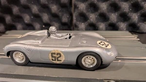 Revell 1/24 scale VINTAGE Porsche RS-60 slot car runs great - Picture 1 of 6
