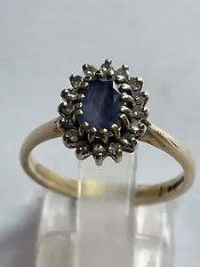 Beautiful 9 Carat Yellow Gold AQUAMARINE & DIAMOND Ring - Picture 1 of 6