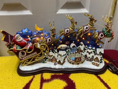 WASHINGTON REDSKINS DANBURY MINT FIGURE SANTA'S BIG NIGHT EXTREMELY RARE! PICKUP Cover