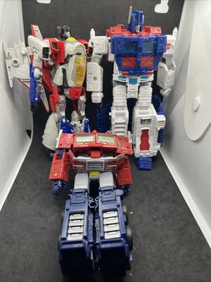 Transformers Lot 3 INCOMPLETE Figures Ultra Magnus , Starscream, Optimus Prime - Image 1 of 4