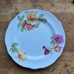 Rare Vintage HAMMERSLEY 'Margaret Rose' Bone China Salad Plates - Picture 1 of 3