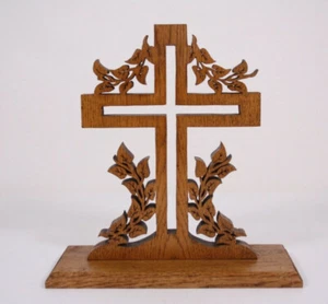 Fretwork Hand Crafted Wood Oak Scroll Saw 11” Table Standing Crucifix & Vines - Picture 1 of 12