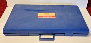 Gioco Monopoli Vintage 1973 in custodia da viaggio plastica rigida blu completo sembra mai usato - Foto 1 di 5