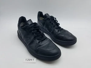 Veja V-10 Men's Size 11.5 Sneakers Triple Black - Picture 1 of 13