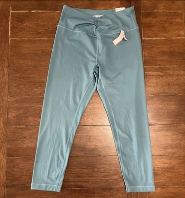NWT Victorias Secret Women’s L Love Cloud Ruched Legging Was $49.95 - Image 1 of 4