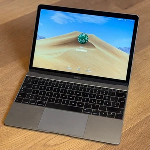 MacBook Air Retina 12", 250 GB SSD (Modelljahr 2017) - Bild 1 von 3