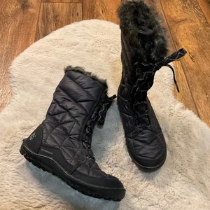 Columbia Stiefel Gr. 6,5 Summit Omni Grip 200 Gramm Füllung wasserdicht Stiefel Fell Top - Bild 1 von 10
