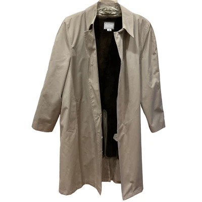 Abrigo impermeable 42R Woodmere $395 Trench para hombre talla bronceado resistente al agua forro con cremallera Foto 1 de 4