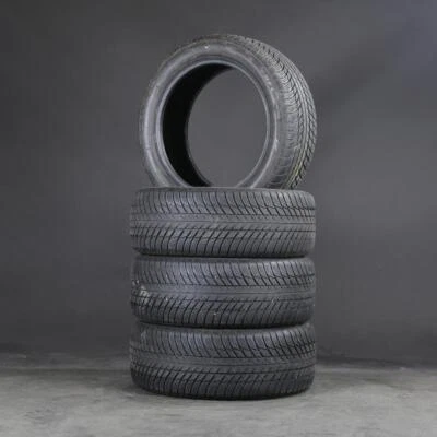 4x Winterreifen Bridgestone Blizzak LM001 225/50 R18 95H *  RSC - Bild 1 von 2