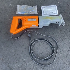 Chicago Electric Reciprocating Saw 4.5. Amp 120 volt Variable Speed Corded 04095 - Picture 1 of 12