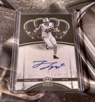 2017 preferred Crown Royale Jordan Leggett autograph - Image 1 of 2