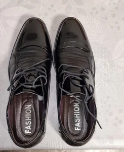 Neu Herrenschuhe Größe 42 - Bild 1 von 5