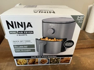 Ninja AF080 Mini Luft Friteuse, 2 Quart Kapazität, kompakt, Antihaft, weicher Salbei NEU - Bild 1 von 7