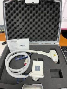 👀2014 ALMA LASER SOPRANO GHIACCIO XLI DIODO 810nm 2cm MANIPO DEPILAZIONE LASER - Foto 1 di 20