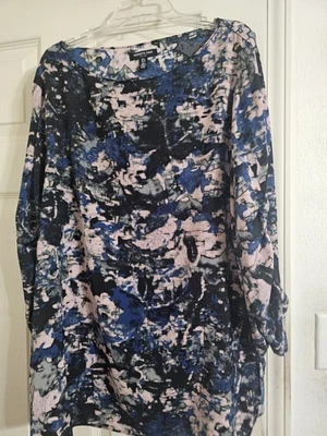 Blusa Kenneth Cole talla grande Foto 1 de 4