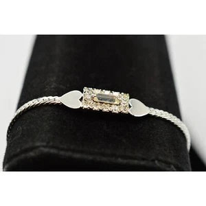 Vintage Crystal Heart Bracelet Baguette Crystal Silver Tone Chain NOS 1980s Bin2 - Picture 1 of 12