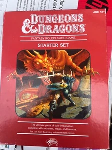 Dungeons & Dragons Fantasy Starter Set 2010-2011 Pre-owned - Picture 1 of 12