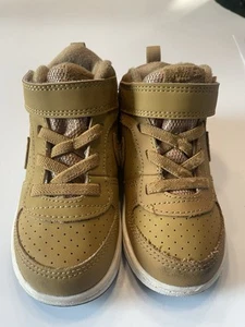 Nike Court Borough Mid 'Wheat' Toddler Size 7C Athletic Shoes - Picture 1 of 5