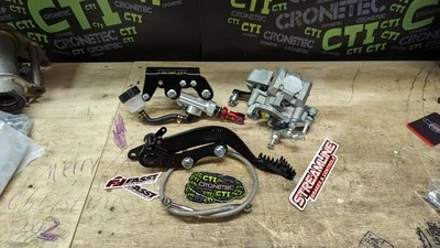 Kit de freno hidráulico trasero CTI con pinza de doble pistón - 88-02 Yamaha Blaster YFS200 Foto 1 de 4