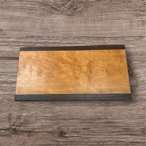 Handgefertigtes Schneidebrett 9x18 Kirsche und Nussbaum elegant modern rustikal Küche - Bild 1 von 4