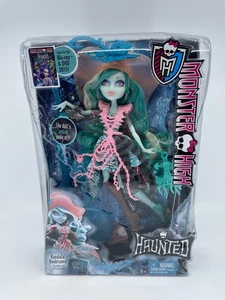 Muñeca Monster High Haunted Student Spirits Vandala Doubleons - Imagen 1 de 4