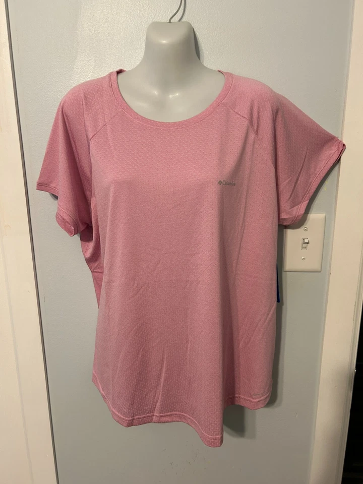 Columbia Pink Omni-Wick Athletic T-Shirt with Short Sleeves Plus Size 1X