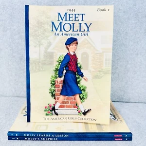 MOLLY 1944 An American Girl Book Lot 1-3 Paperback American Girls Collection - Imagen 1 de 11
