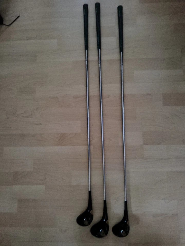 Set Of 3 MacGregor  MT Woods 1, 3 & 5 Right Handed Good Condition Golf Clubs - Image 1 of 4