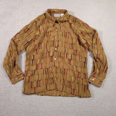 Camisa para mujer Liz Claiborne con botones 12P pequeña marrón estampado geométrico por todas partes Foto 1 de 4