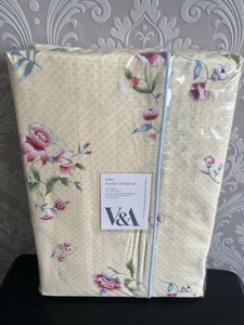 V&A Lemon Kingsize Duvet Set Springtime Posey Primrose - Picture 1 of 6