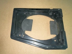 Altavoz trasero izquierdo Corvette C4 soporte de montaje trasero LH 84 85 86 87 88 89 - Imagen 1 de 5
