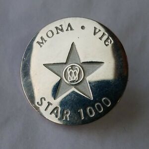 MonaVie Star 1000 Award Lapel Pin Defunct Multi Level FruitnBased Products Rare