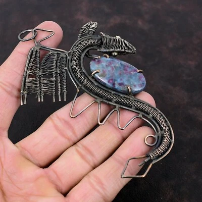 Rubí en piedra de cianita azul alambre de compromiso envuelto dragón colgante joyería cobre Foto 1 de 4